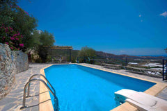 Beautiful luxurious villa, with private pool and aircos. Situated in a rural evi Geldermalsen, Netherlands Villa S-E Crete with private pool Entire villa vacation rental 3735797
