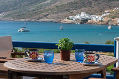 Captain’s Home-KMR distinctive feature is its large balcony which offers unobstr Athens, Greece Captain's Home-KMR_Sifnos Entire rental unit vacation rental 17472956