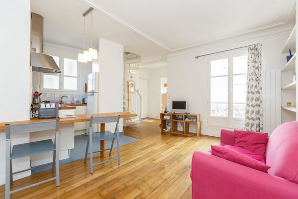 This bright and charm full duplex has been totally reformed and fully equipped.  Lille, France Charm full Duplex Entire rental unit vacation rental 2541265