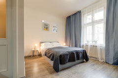 Quiet Cosy&comfy studio is a Zizkov area makes your stay in Prague easy and comf  Cutie Žižkov studio for you :) Entire condo vacation rental 53607372