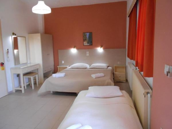 This studio belongs to Ilona Apartments Chania hotel and it's located 2km away f  Ilona Studio with Aptera Beach sea view for 3 pers Room in aparthotel vacation rental 33257764