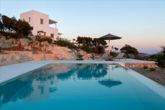 Calypso Villa in Naoussa is situated in a strategical position on a hill just 15 Paros, Greece Calypso villa Cycladic home vacation rental 19370001