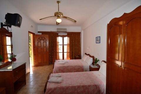 balcon,bathroom,AC,TV,fridge fullyequipped kitchen<br /><br /><b>License number< Greece DOUBLE STUDIO 2 Private room vacation rental 50374345