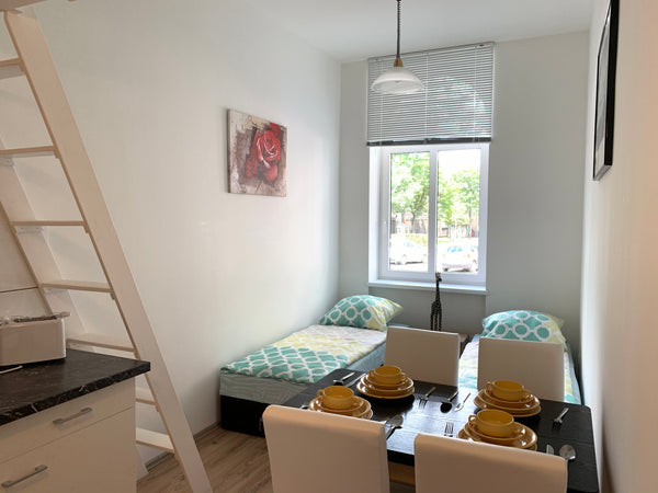 Genieße ein stilvolles Erlebnis in dieser zentral gelegenen Unterkunft. Ein wund  Comfortable 2 Rooms Apartment Entire rental unit vacation rental 53935466