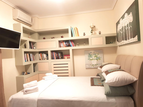 Very warm lovely Studio in one of the most traditional and touristic places in T Thessaloniki, Greece Cozy&Modern apartment in the heart of Thessaloniki Entire rental unit vacation rental 28220218