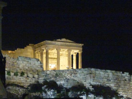 This is the newest addition of the apartments located in Plaka.<br />A spacious  Athens, Attica, Greece Plaka studio with Parthenon view Entire rental unit vacation rental 7003332