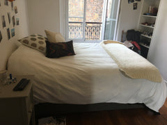 Très bel appartement, à la fois confortable, chaleureux et spacieux. La pièce à  Paris, France Très belle appartement au pied de Montmartre Entire rental unit vacation rental 21211566