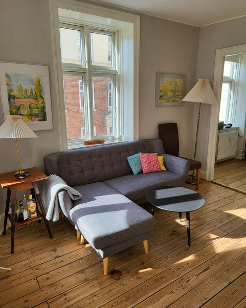 Nice and cozy apartment in one of copenhagens coolest streets and areas. The str Copenhagen, Denmark Cool and cozy apartment Entire condo vacation rental 617956530990656072