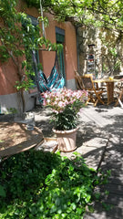 Maison nichée dans la verdure au coeur du vieux Lyon ! Vous disposez de 55 m2 ha Lyon, France Maison dans un îlot de verdure 1 chambre Entire home vacation rental 565745938548459844