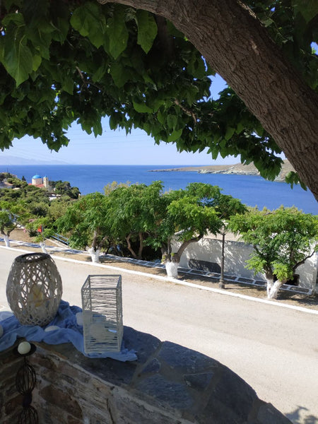 We are located in Kanala Kythnos a beautiful island in Cyclades and the access h Athens, Greece Kanala Kythnos, Σπίτι με θέα στο Αιγαίο Entire home vacation rental 28237097