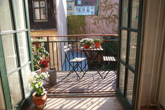 Stor, dejlig lejlighed i hjertet af København. Lys og rummelig lejlighed med to   Stor, smuk lejlighed i centrale København Entire rental unit vacation rental 16903903