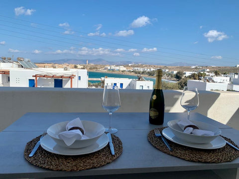 Enjoy your stay in our lovely and full renovated studio with  beautifull view at  Whitedream  Beach house Cycladic home vacation rental 614136712276288419