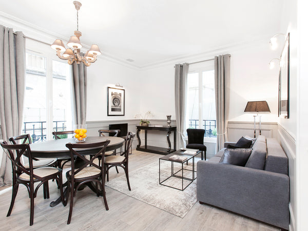 You will stay in a fully furnished and equipped apartment. This luxury, Parisian Paris, France LivinParis | Luxury 2 Bedrooms Grand-Boulevard II Entire rental unit vacation rental 12584603