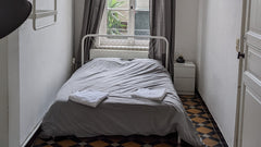 The room is pretty big and right in front of the park.<br /><br />The neighbourh Ghent, Belgium Large ground floor room in city center Private room in townhouse vacation rental 596894145131013664
