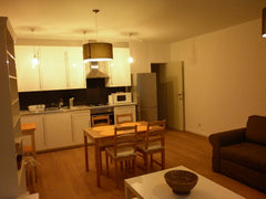 Dans un petit immeuble de la rue Haute, non loin de Louise; superbe appartement  Brussels, Belgium A place for serenity and inspiration Private room in rental unit vacation rental 36071189