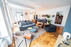 Magnifique appartement, très spacieux, avec 3 chambres et 2 salles de bain situé Lyon, France Le Roosevelt-Superbe 3 chambres - Métro Foch Entire rental unit vacation rental 53728430