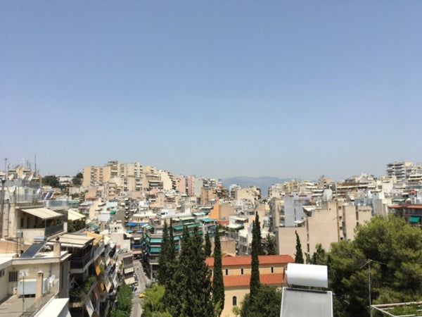 Our place is located in a central area in Athens, 2min from bus stops, 20min bus Madrid, Community of Madrid, Spain Central apartment in the center of Athens Entire rental unit vacation rental 19784053