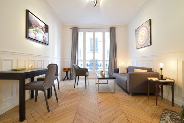 Situé à 50m de la place du Trocadéro et à quelques minutes de la Tour Eiffel, ce Paris, France Trocadéro et Tour Eiffel comme dans un 5 étoiles Entire rental unit vacation rental 16378265