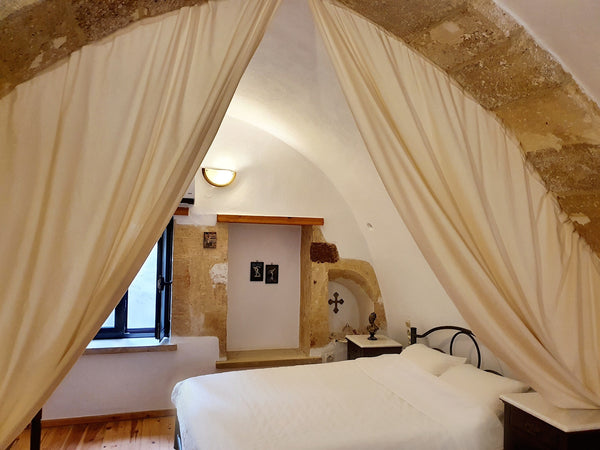 It's a traditional, 2-floor house, located in the Old Harbour of Chania. It's fu  Kostanna Entire home vacation rental 7178009