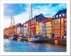 You dont get better location, in the exclusive heart of Copenhagen - just behind Copenhagen, Denmark Super central flat by Nyhavn Entire rental unit vacation rental 36590672