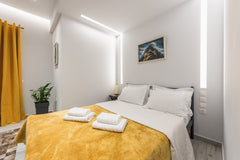 Fully renovated and furnished apartment 27m i Nea Smirni ,very close to the squa Kallithea, Greece Comfortable home Entire rental unit vacation rental 28800105
