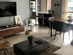 Je vous propose mon appartement, situé à 5 min du métro Garibaldi (métro D), 25- Lyon, France Grand appartement à Garibaldi, tout équipé Entire rental unit vacation rental 760671158016822678