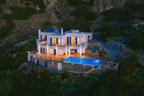 Located on a private hillside, this magnificent villa with a private infinity po Vienna, Austria Villa Delfini Entire home vacation rental 14912452