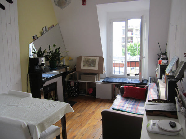 Closed to Saint Germain des Pres, Notre Dame and closed to all transports connec Nantes, France Bonjour atypical flat paris center Entire rental unit vacation rental 3427711
