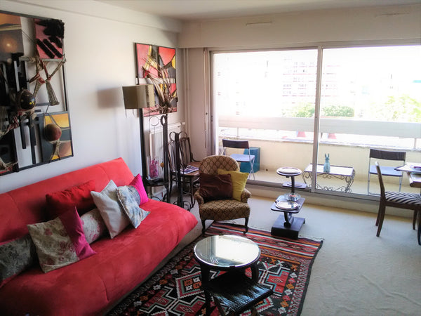 Great room in nice 70 m² apt<br />Full of light on the 7th floor<br />Living wit Paris, France 1 Room in 2 BR apt great area Private room in rental unit vacation rental 4311019