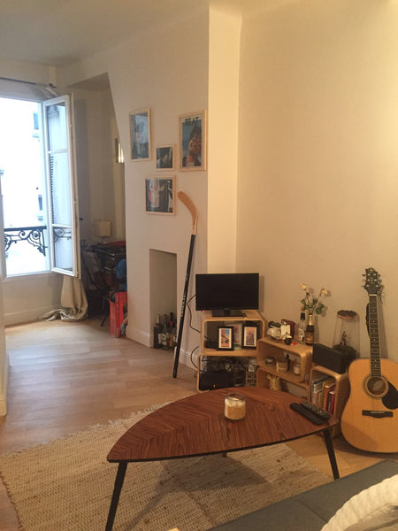 Come in Paris and be seduced by this lovely place situated in Montmartre. This a Seillons-Source-d'Argens, France STYLISH APT. IN THE HEART OF MONTMARTRE Entire rental unit vacation rental 19462899