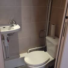 Le studio est idéalement placé, proche du canal St-Martin, de la Gare de l'Est.  Dijon, France Studio au cœur de Paris 10 ème Entire rental unit vacation rental 10247736