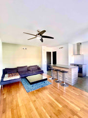 Super appartement 2 pièces, idéalement situé à deux pas de la Part Dieu et du qu Lyon, France Superbe appartement à côté de la gare Part Dieu Entire rental unit vacation rental 53549967