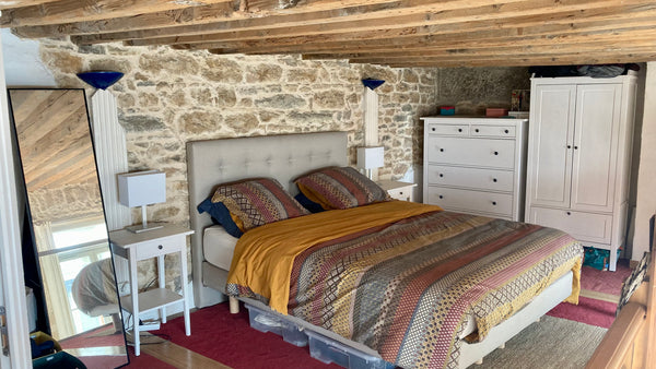 Un cocon idéal pour la Fête des Lumières. <br />Ce logement au cœur du centre-vi Lyon, France La Fête des Lumières dans l'hyper-centre de Lyon Entire rental unit vacation rental 762056566372637268