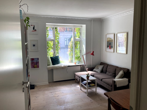 Hyggelig og hjemmelig lejlighed i den fedeste del af København - midt på Nørrebr Copenhagen, Denmark Lille hyggelig lejlighed i hjertet af Nørrebro Entire condo vacation rental 672953388125767170