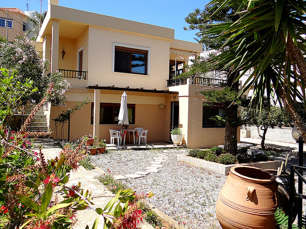 Cozy and comfortable residence of 52m2, fully furnished and equipped, with court Chania, Greece Apartment until 4 person Entire rental unit vacation rental 6399371