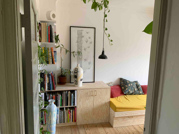 A cosy apartment with balcony, in the lovely Nørrebro area, very close to metro.  An artists loft appartement Entire condo vacation rental 51933609