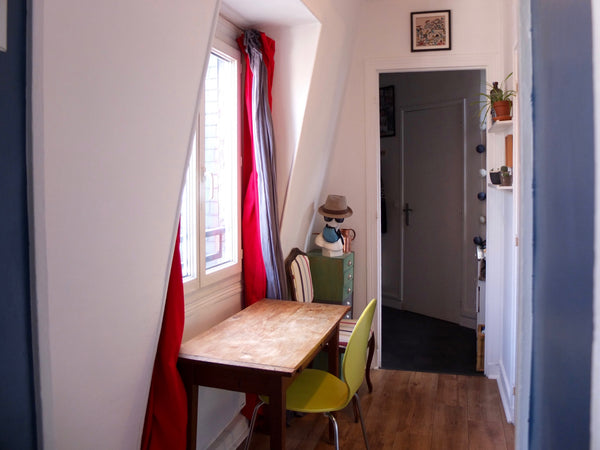 Ten minute walk from Montmartre, in a residential neighborhood with all commodit Paris, France Luminous Parisian studio close to Montmartre Entire rental unit vacation rental 23953062