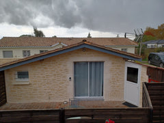 Maisonnette individuelle de 30m2 , place de parking dans jardin fermé,   à Parem France Maisonnette t2 Entire home vacation rental 28461833