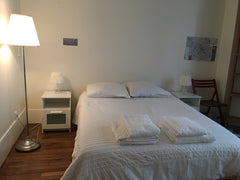 Fully furnished and recently renovated flat in the  very pleasant and lively are Milan, Italy Lovely flat Notre dame de Lorette Entire rental unit vacation rental 16576097