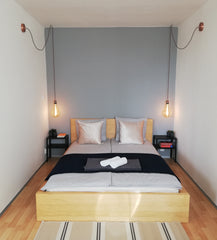 A newly refurbished, stylish studio for 2-4 people in the trendy Karlin district Vienna, Austria Studio for 2-4 in trendy Karlin district, on metro Entire condo vacation rental 642735067321705936