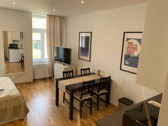 Unter dem Motto „Klein aber Fein“ bietet dieses Apartment ein Vielerlei an Komfo Vienna, Austria 1 Zimmer Wohnung Entire condo vacation rental 49257109