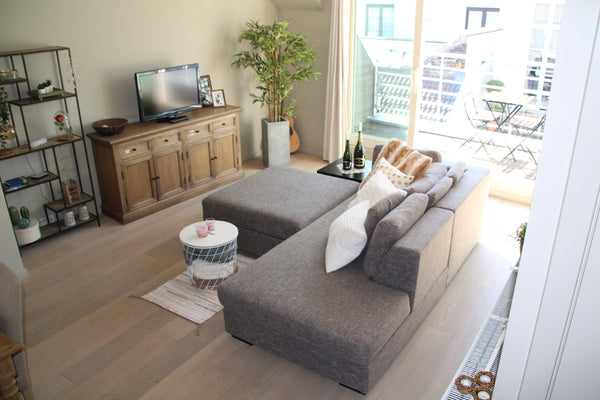 Cosy, bright and spacious duplex(-roof apartment) in the center of Ghent.<br />Q Ghent, Belgium Cosy spacious bright duplex-roof appartment. Entire rental unit vacation rental 33421135