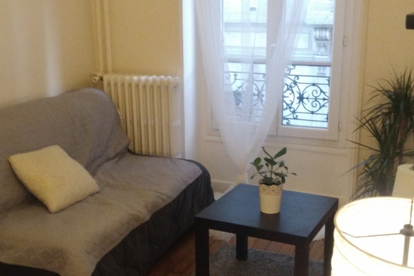 Nous vous proposons 1 chambre dans un appartement de 40m2 au coeur de Paris à 2  Paris, France 1 chambre dans app. de 40m2 / Jardin des plantes Private room in rental unit vacation rental 20303326