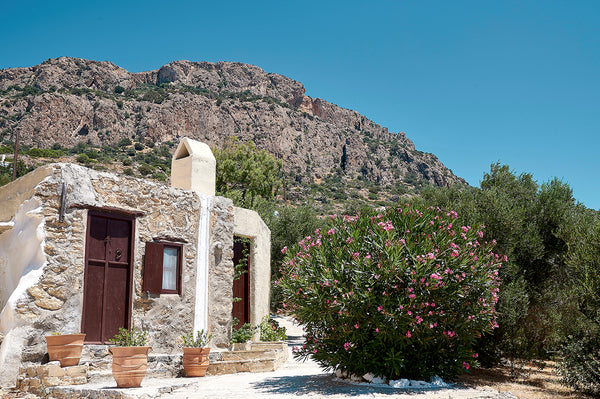 Experience the alternative. Located in a small neighbourhood at Koutsounari vill Ierapetra, Greece Kavro, Traditional house 2 persons Entire cottage vacation rental 44263451
