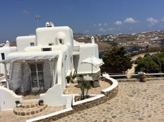 This apartment is part of the Navy Blue Suites, a complex of luxury apartments l Athens, Greece Navy Blue - Spacious studio for 4 adults Entire rental unit vacation rental 4116621