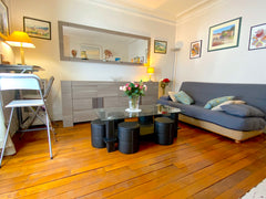 In the heart of Montmartre area, perfectly located rue d'Orsel, apartment decora  L'appartement du Sacré-Coeur Entire rental unit vacation rental 16385895