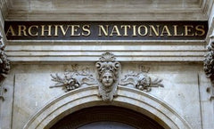 Located in the most central and historical district of Paris, the Marais - Rue d Paris, France Unique parisian apartment - Marais Entire rental unit vacation rental 4728016