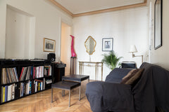 Profitez d'un appartement spacieux donnant sur une charmante cour à l'élégance t Paris, France Loft d'artiste parisien - 60m2 Entire rental unit vacation rental 7077946