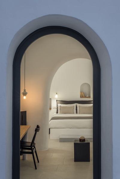This unique villa built on Imerovigli at the Caldera area will soon become your  Imerovigli, Greece Traditional Cave Suite - Volcano - Sea view !! Entire villa vacation rental 13338495
