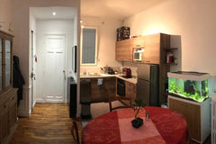 Beautiful 1 bedroom flat, near metro stop Convention and the Eiffel Tower<br />< Paris, France Appt Paris 15 Convention Entire rental unit vacation rental 15750409